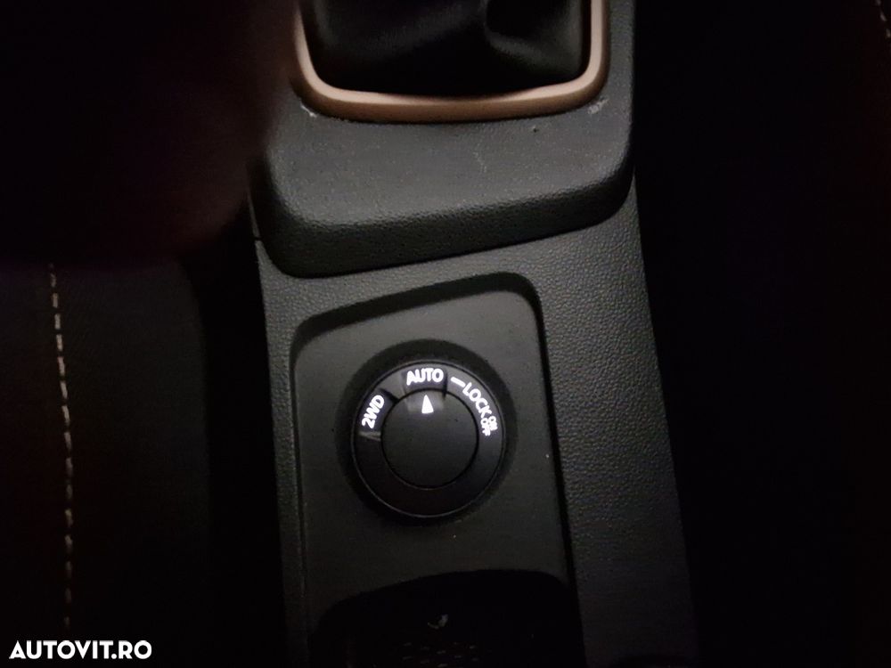 Dacia Duster TCe 150 4X4 Journey+ - 11