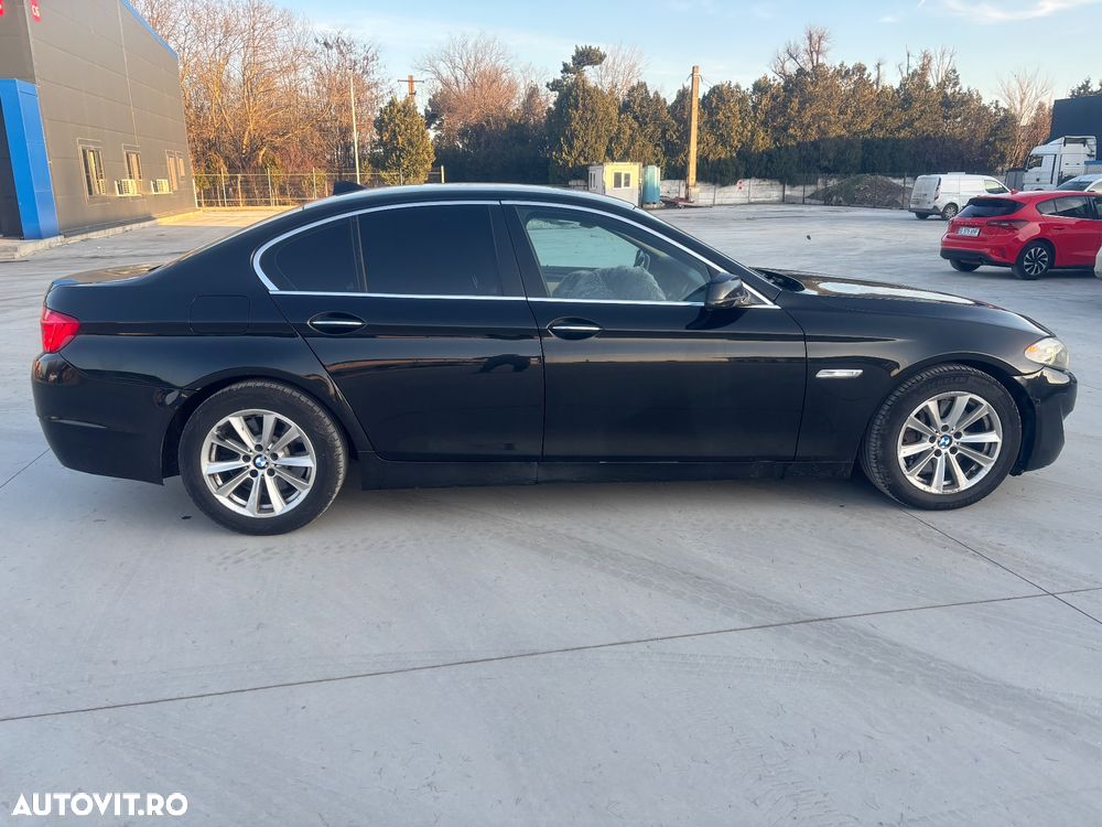 BMW Seria 5 525d Aut. - 4
