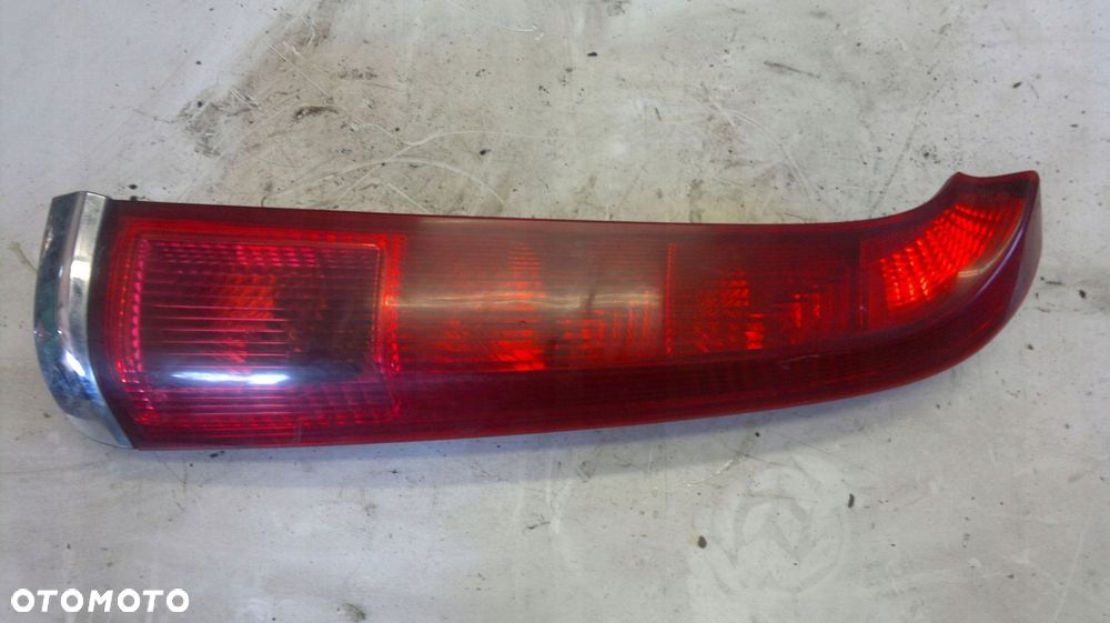 lampa prawy tył tylna honda stream 00-03 - 1