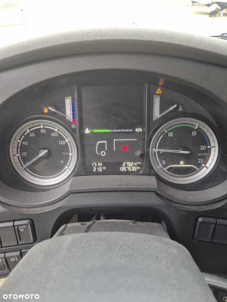 DAF 106 - 7
