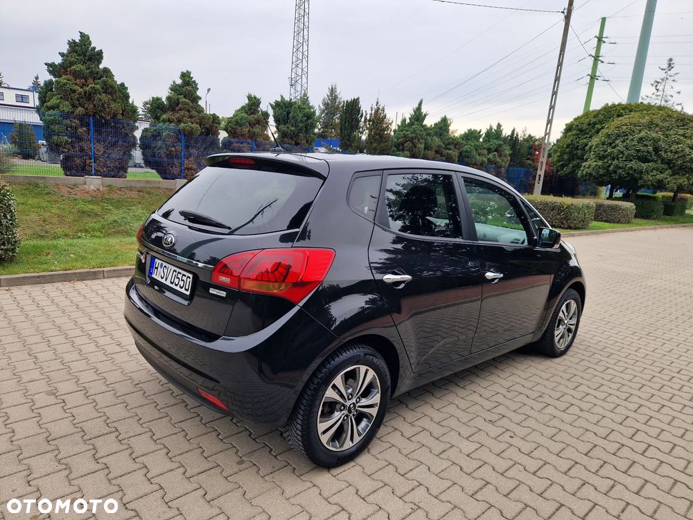 Kia Venga - 5