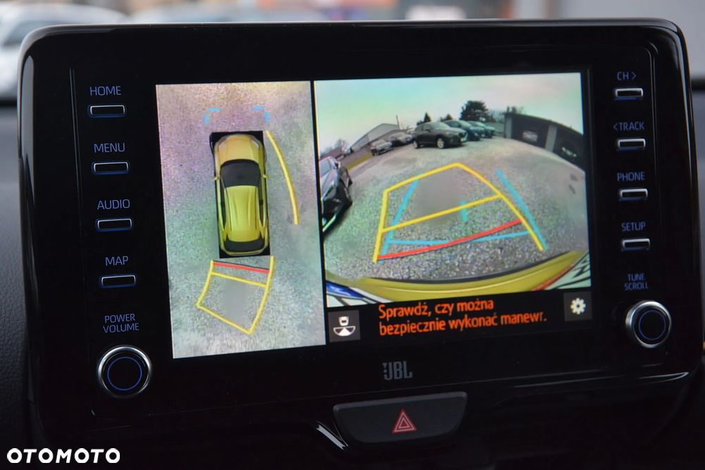 Toyota Yaris Cross - 19