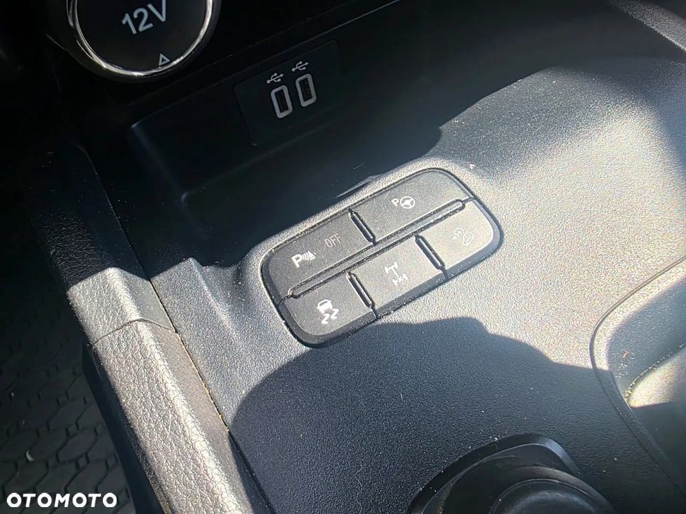 Ford Ranger 2.0 EcoBlue 4x4 DC Wildtrak - 12