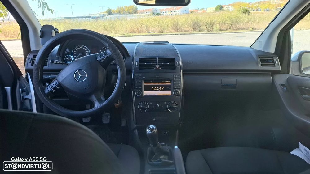 Mercedes-Benz A 180 - 13