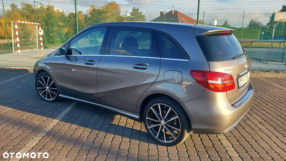 Mercedes-Benz B-Class 2016 photo 3