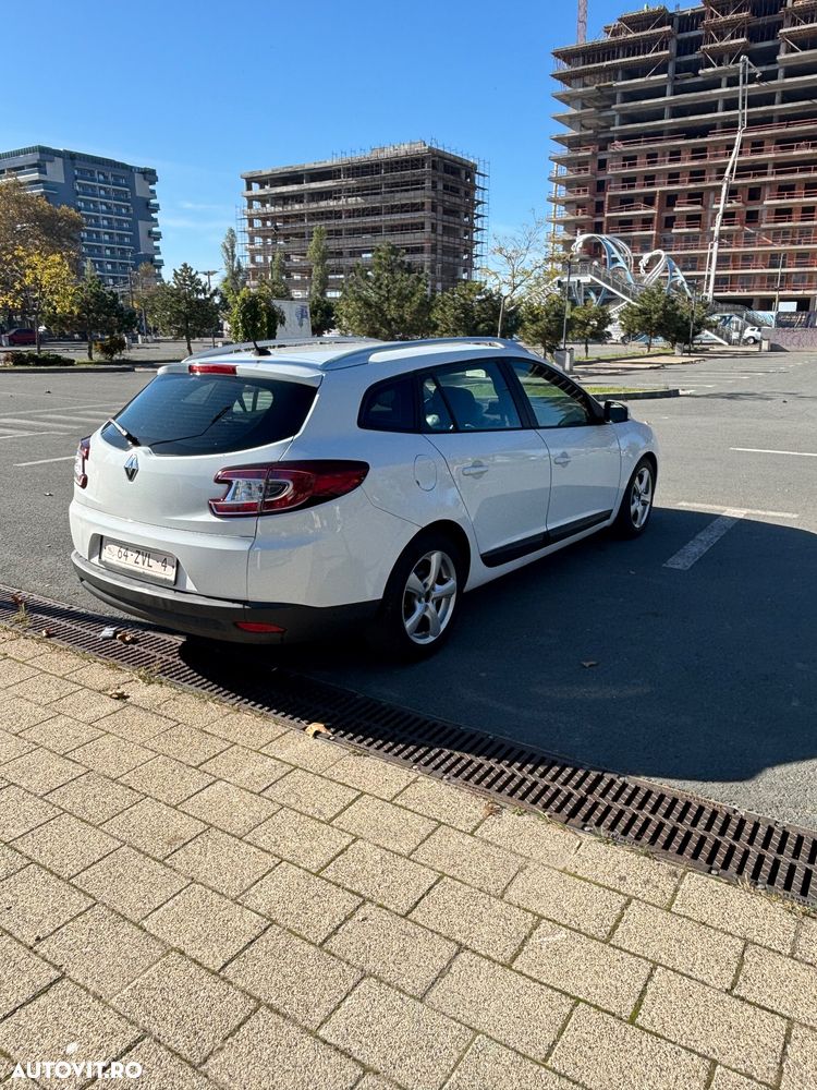 Renault Megane ver-1-5-dci-expression - 7