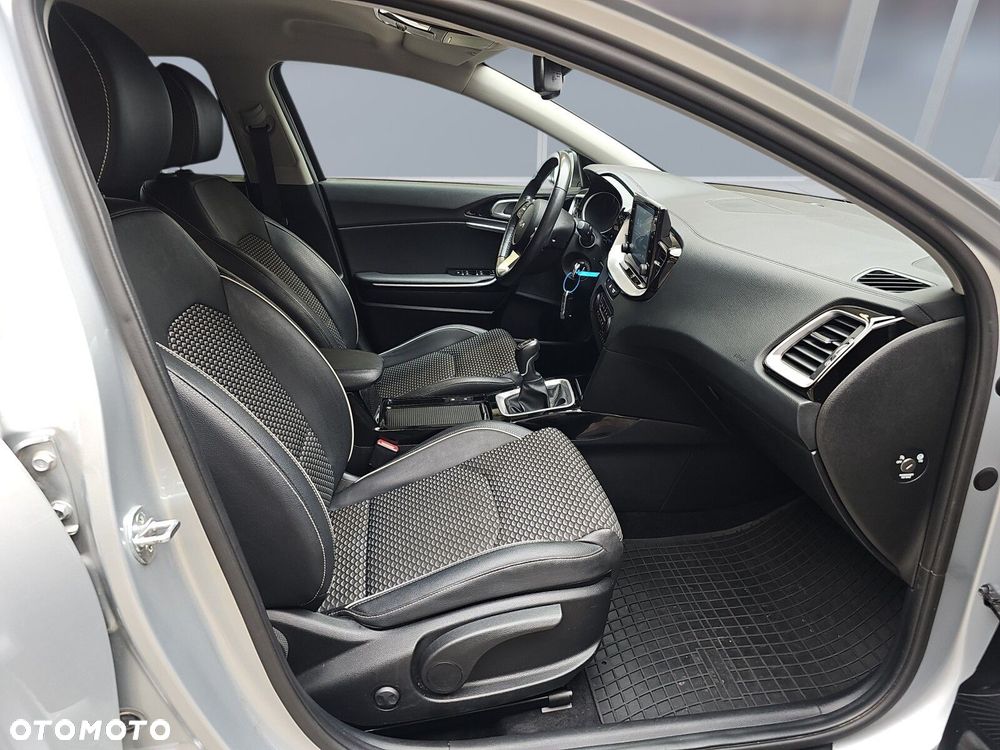 Kia Ceed 1.5 T-GDI L - 9