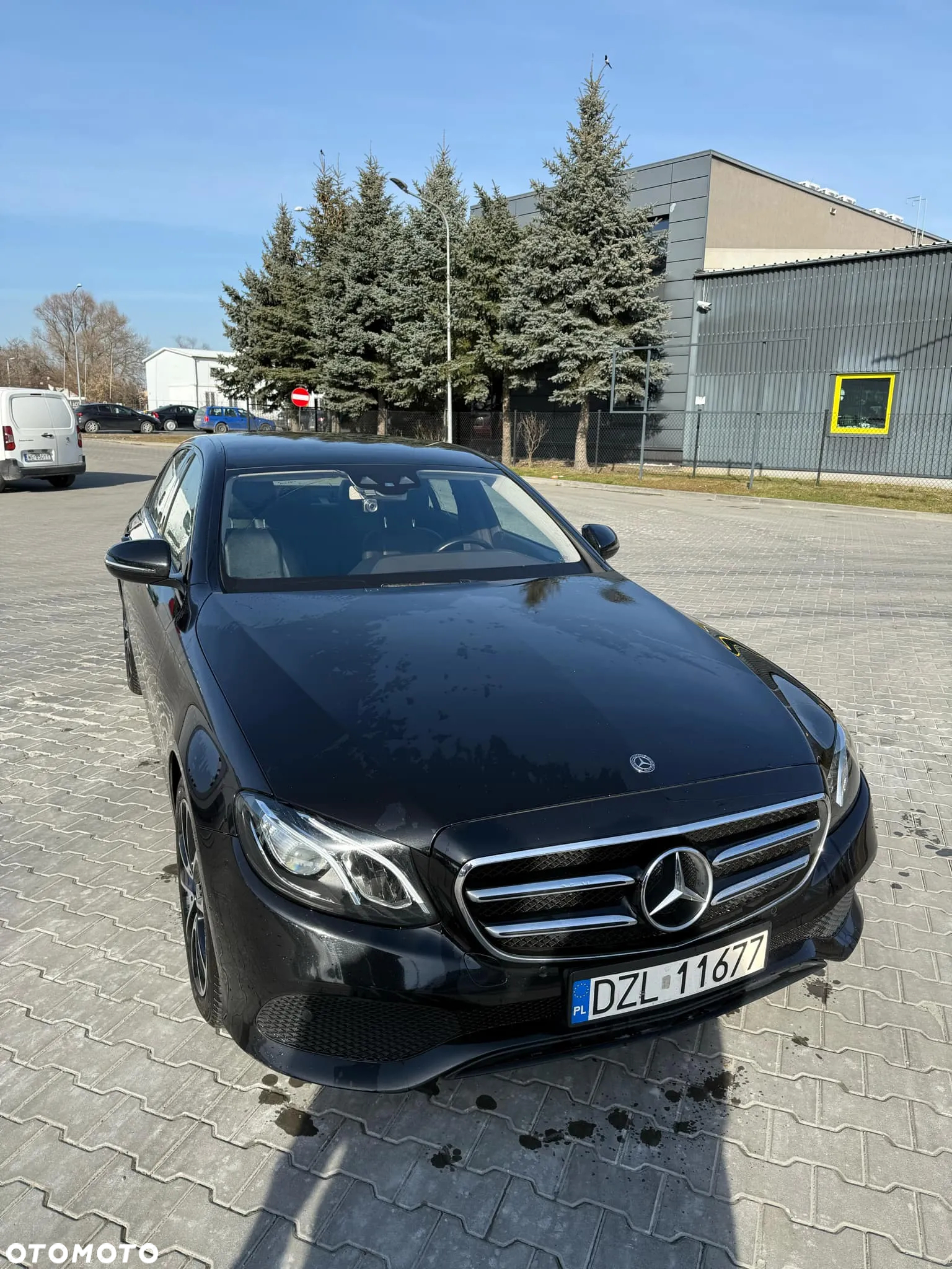 Mercedes-Benz Klasa E - 12