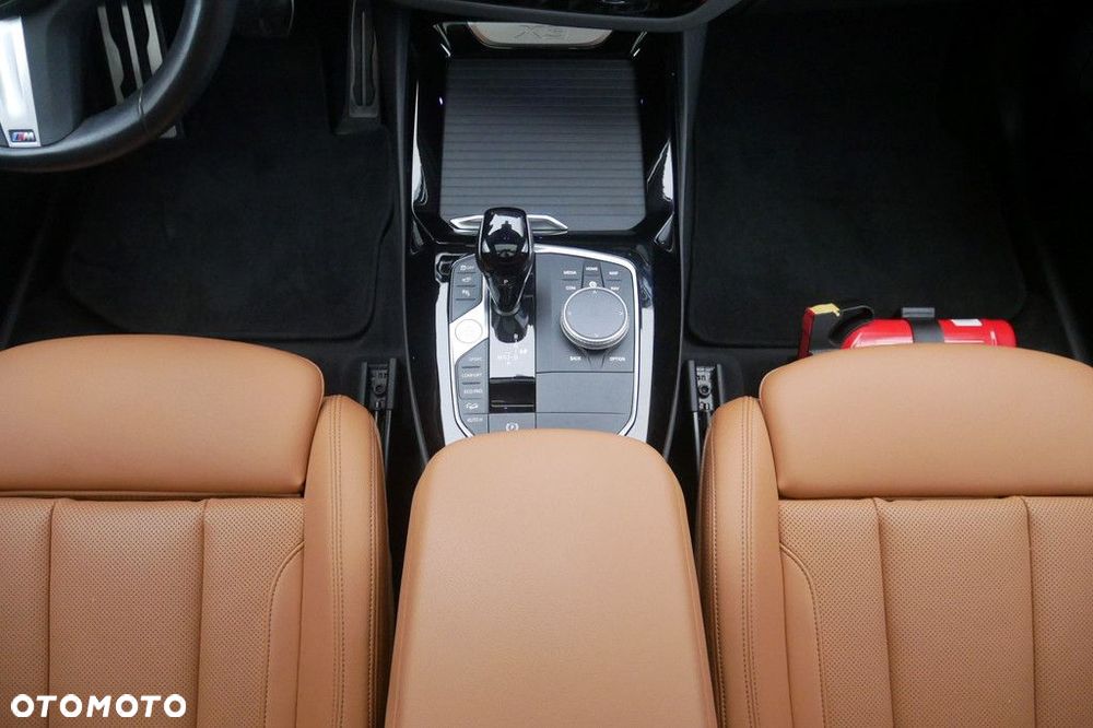 BMW X3 - 11