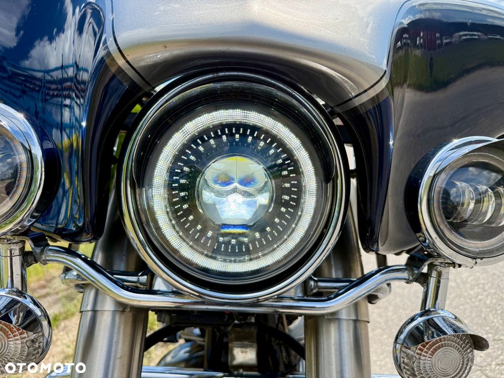 Yamaha Road Star - 8