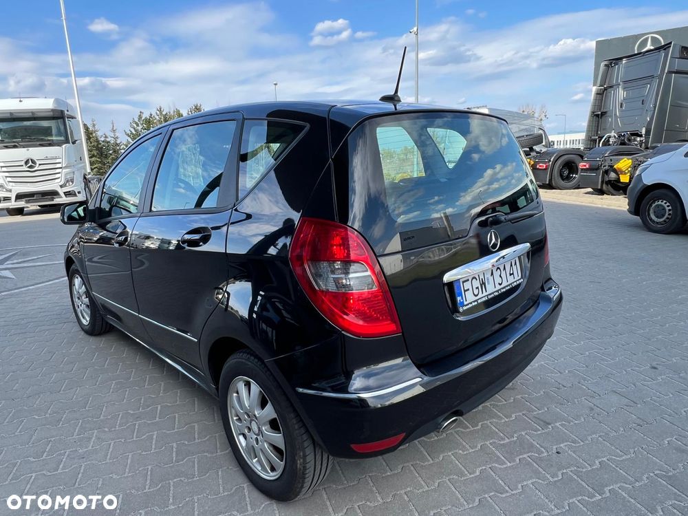 Mercedes-Benz Klasa A 180 CDI Avantgarde EU5 - 11