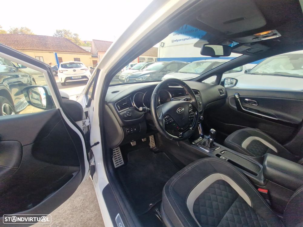 Kia Ceed SW 1.6 CRDi GT Line - 8