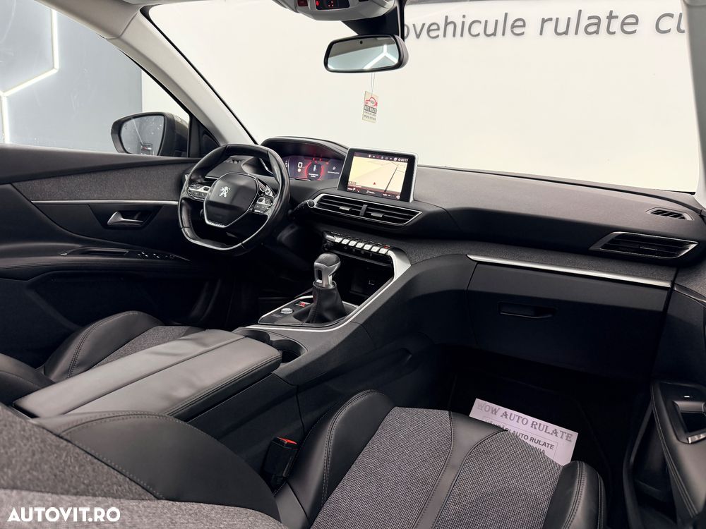 Peugeot 3008 PureTech 130 Stop & Start Allure - 18