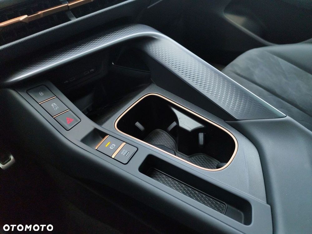 Cupra Terramar 2.0 TSI 4Drive VZ DSG - 28