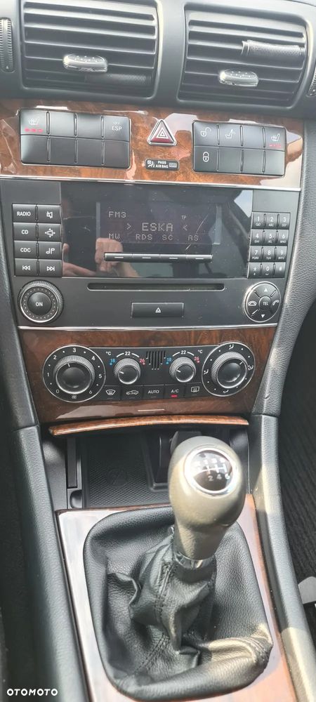 Mercedes-Benz Klasa C 200 T CDI Classic - 8