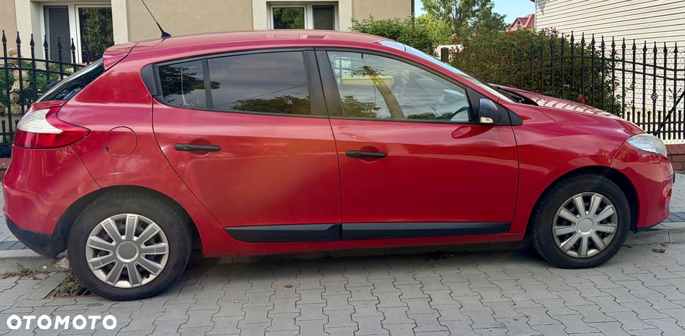 Renault Megane 1.6 16V 100 Authentique - 6