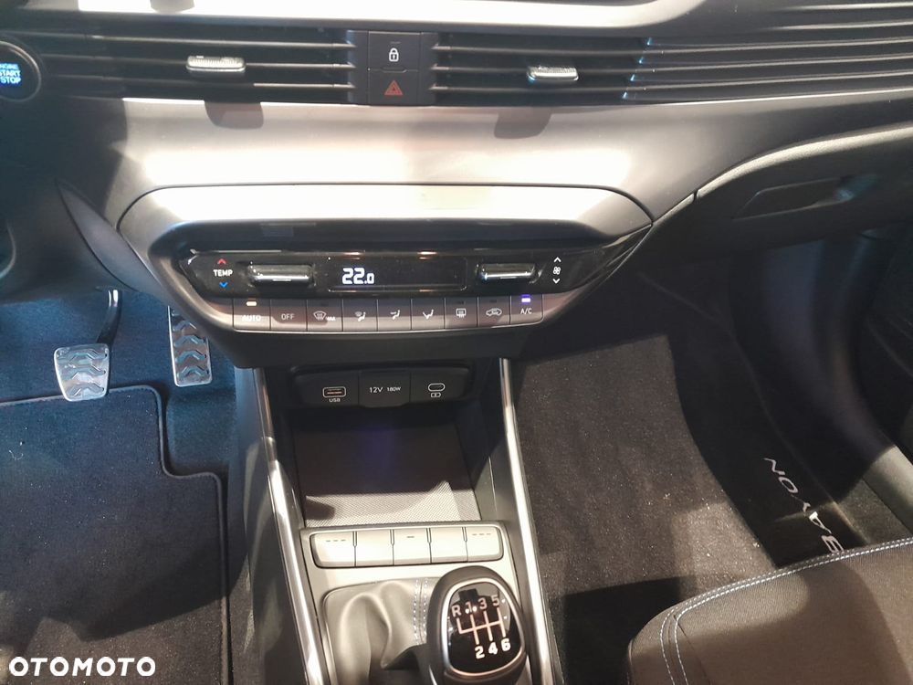 Hyundai Bayon 1.0 T-GDI Smart - 27