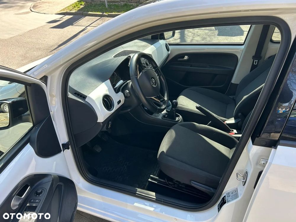 Volkswagen up! 1.0 TSI move - 5