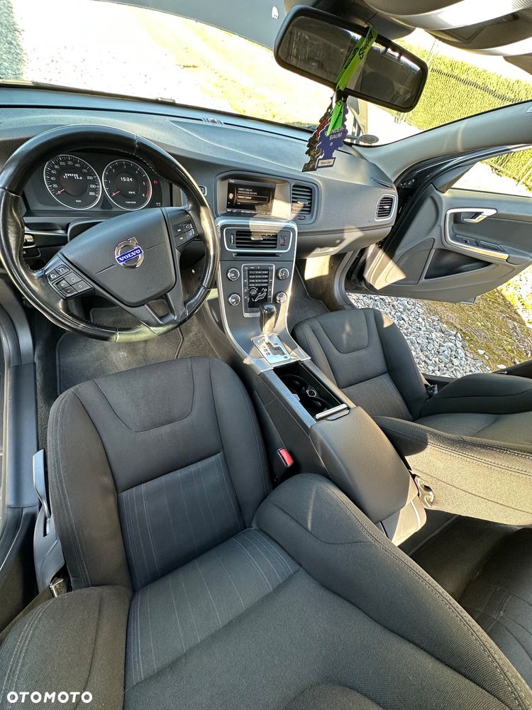 Volvo V60 - 15