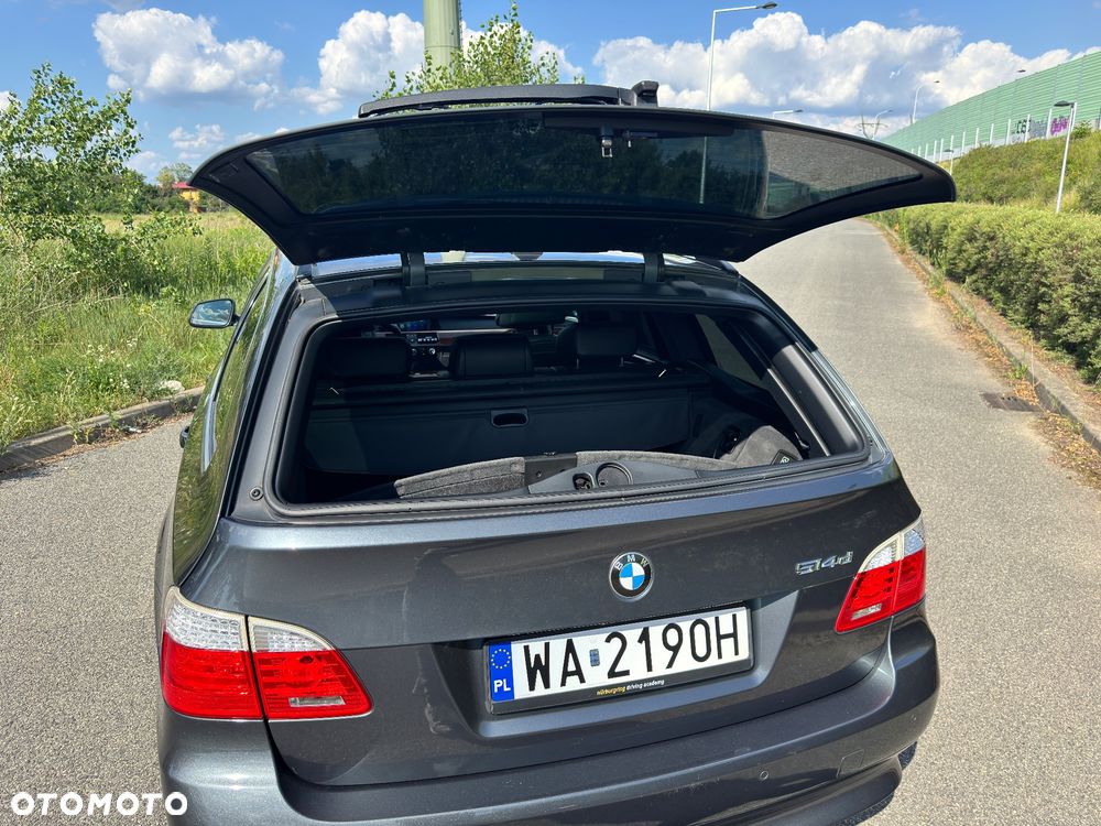 BMW Seria 5 525d Edition Exclusive - 14