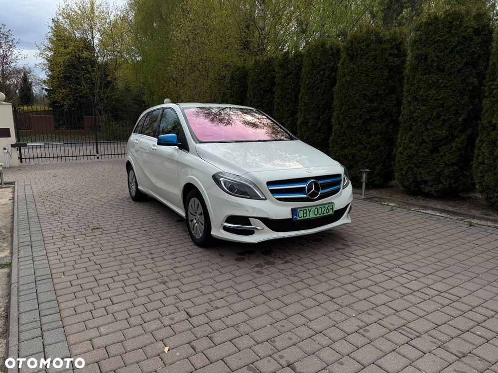 Mercedes-Benz Klasa B (Electric Drive) 250 e - 2