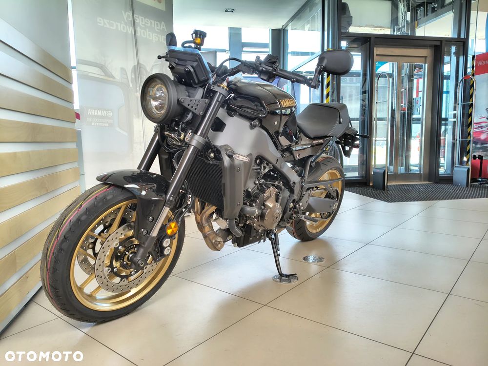 Yamaha XSR - 7