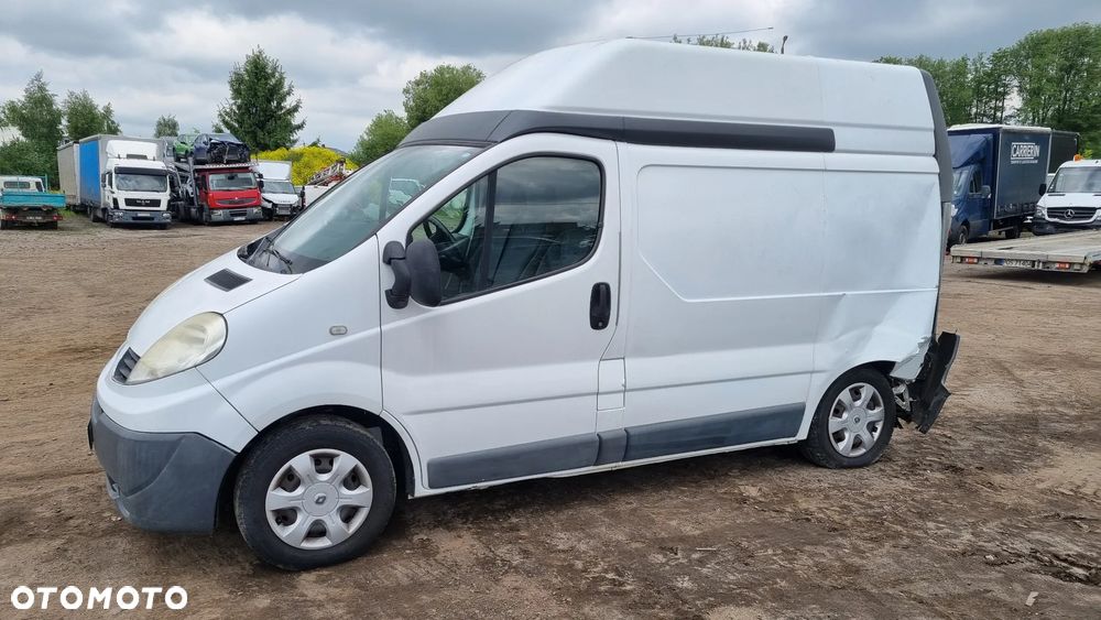 Renault Trafic - 11