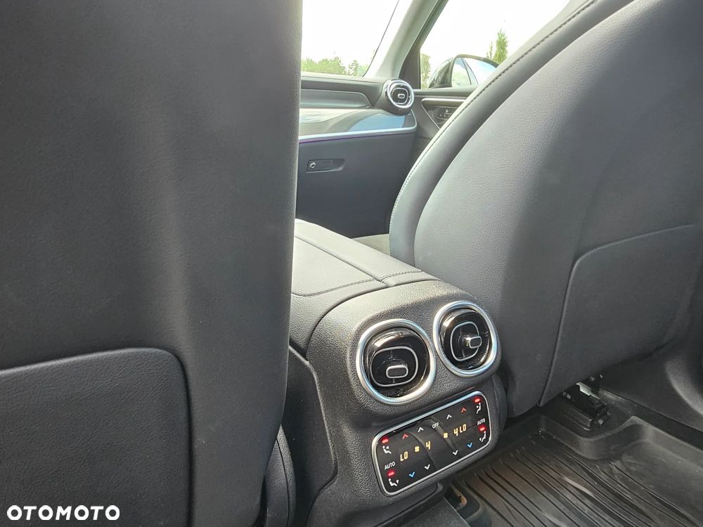 Mercedes-Benz GLC 220 d mHEV 4-Matic AMG Line - 27
