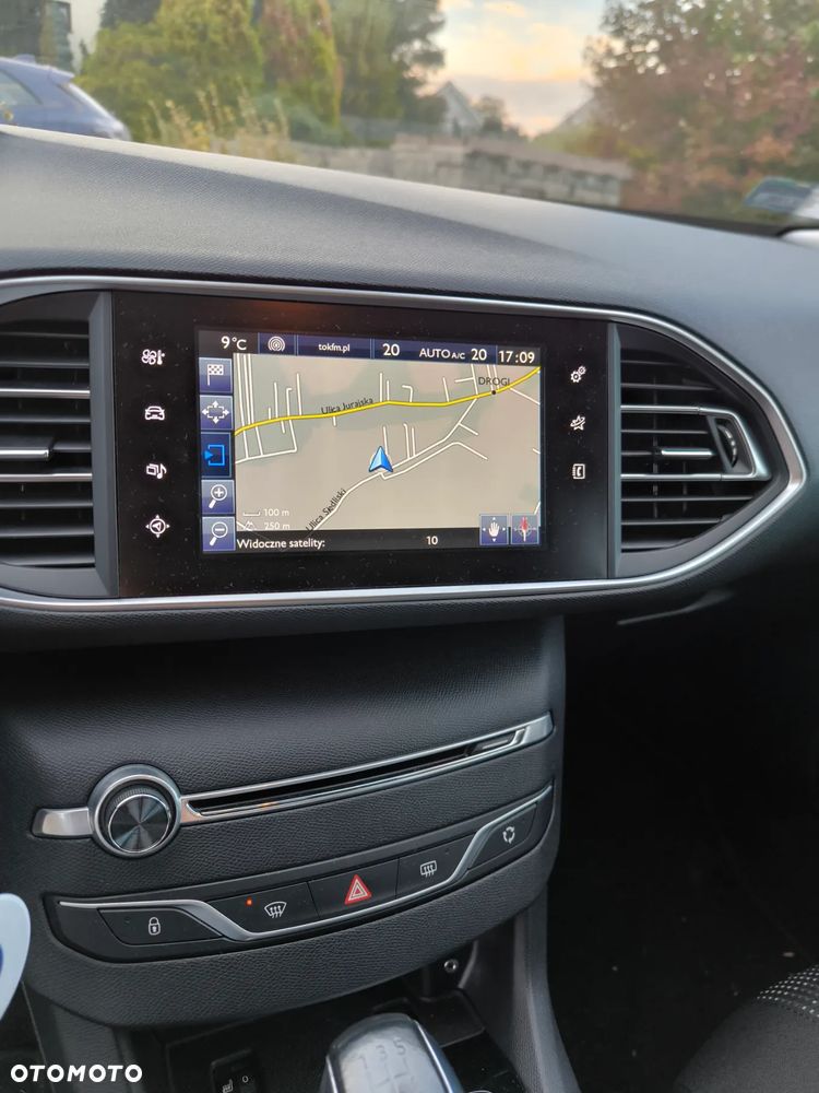 Peugeot 308 82 VTi Active - 9