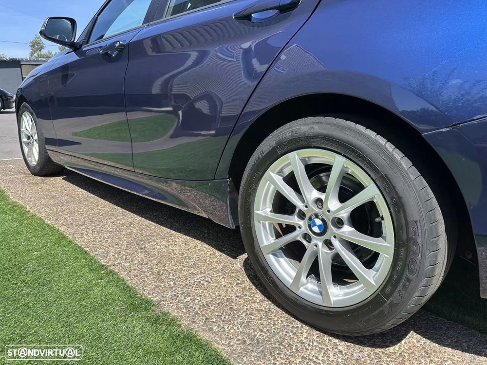 BMW 116 d EDynamics Line Sport - 22