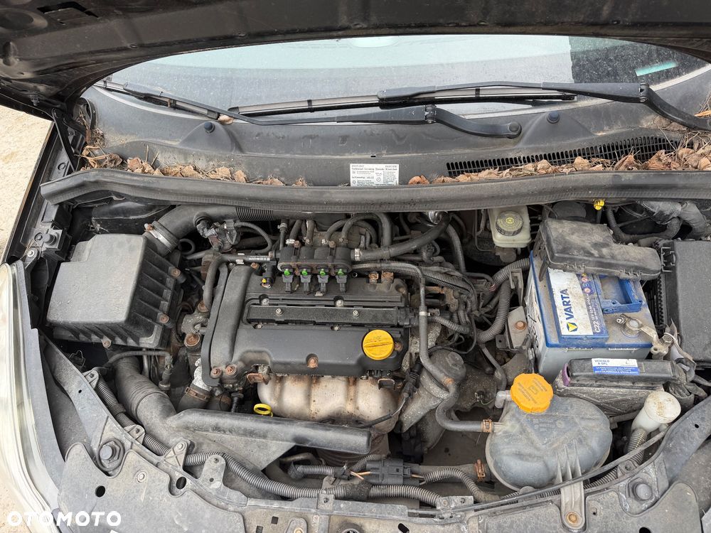 Opel Corsa D 1.4  2008 na części | Silnik benzyna | Stan dobry do rozbiórki - 2