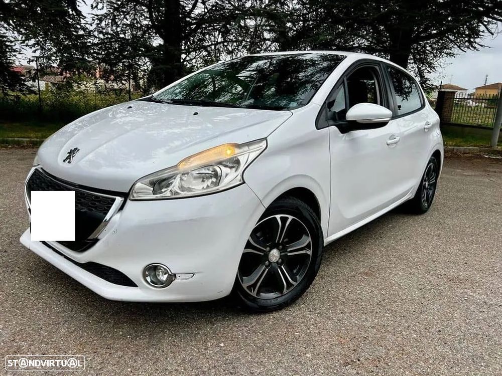 Peugeot 208 1.4 HDi Active - 4