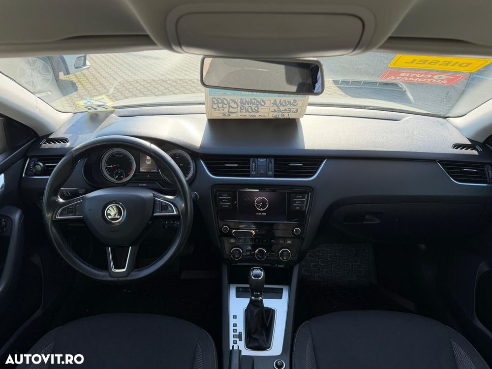 Skoda Octavia - 8