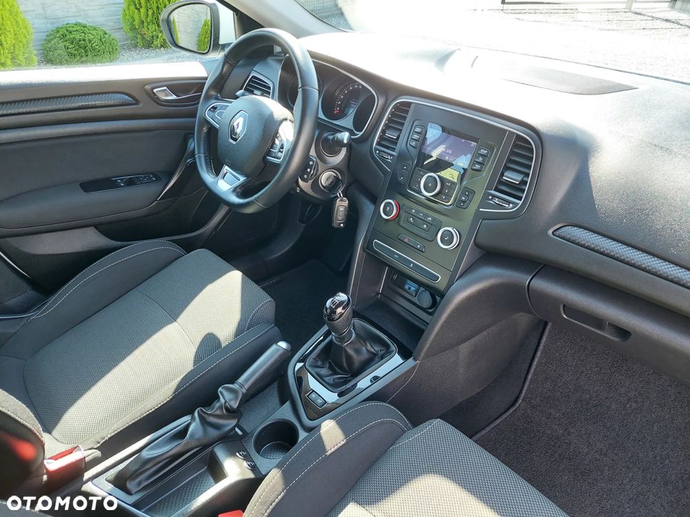Renault Megane ENERGY TCe 100 INTENS - 21