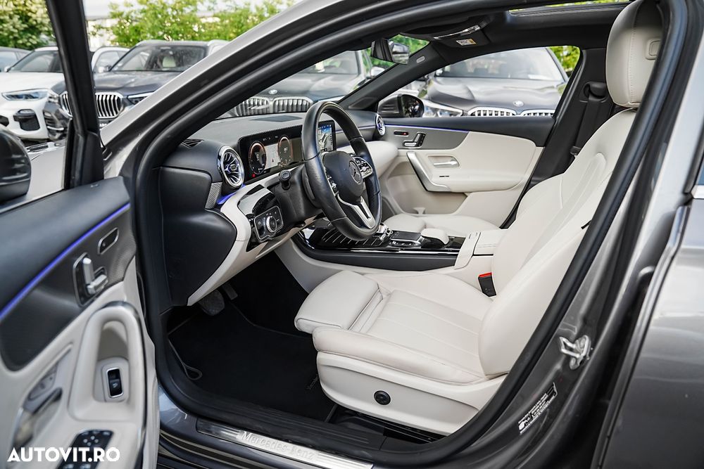 Mercedes-Benz A 200 Sedan 7G-DCT Style - 10