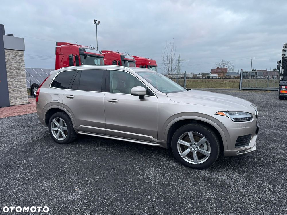 Volvo XC 90 - 13