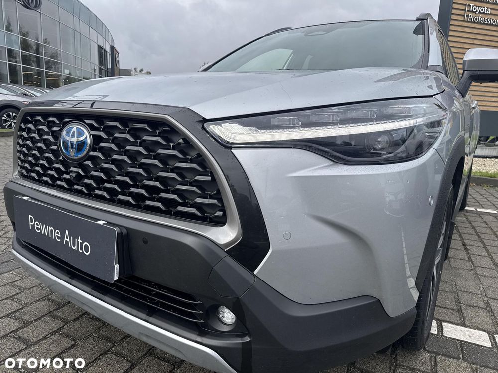 Toyota Corolla Cross 2.0 Hybrid Executive AWD - 8