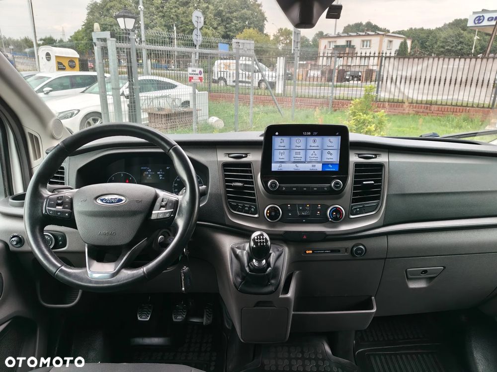 Ford Transit - 11