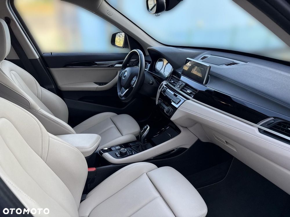 BMW X1 sDrive18d xLine - 7