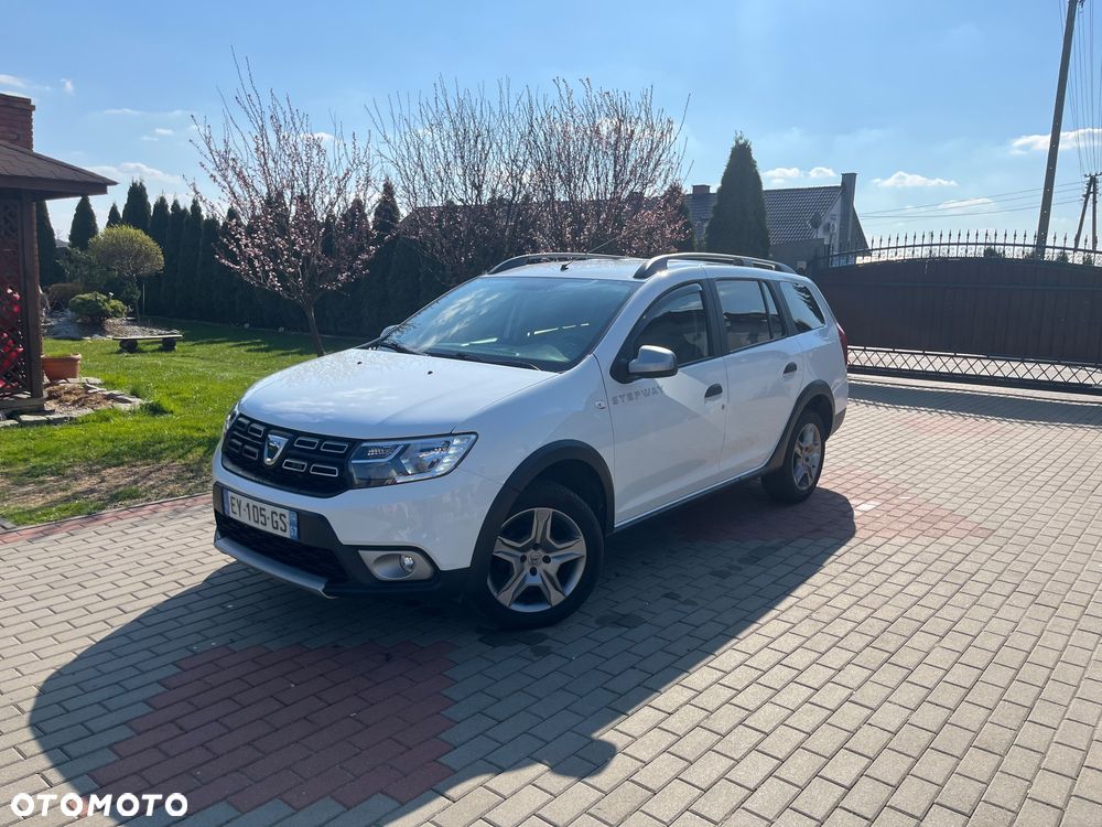 Dacia Logan dCi 90 S&S Stepway Celebration - 10