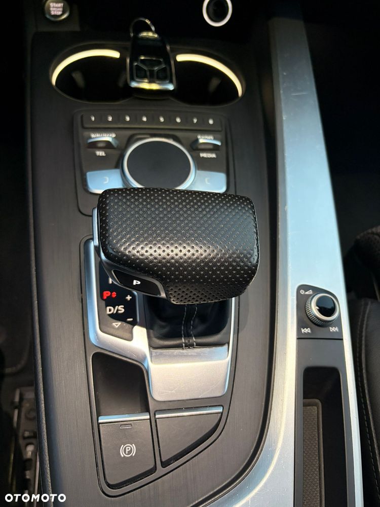 Audi A4 Avant 2.0 TDI S tronic - 17