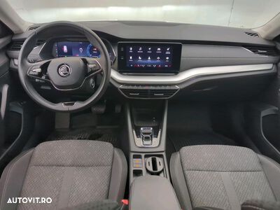 Skoda Octavia - 8