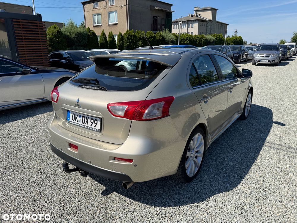 Mitsubishi Lancer 1.8 CVT Instyle - 8