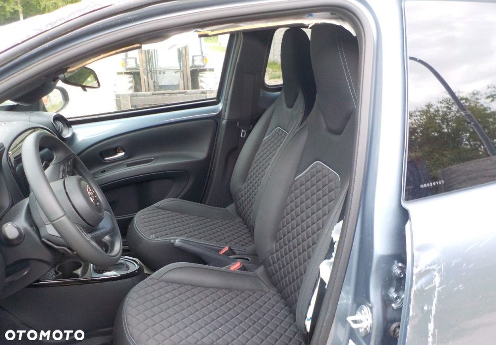 Toyota Aygo X - 21