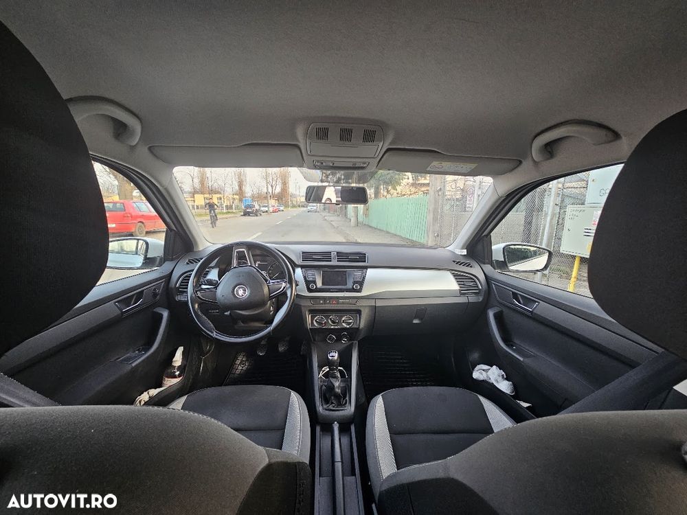 Skoda Fabia - 8