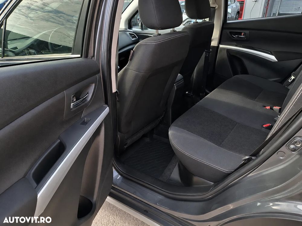 Suzuki S-Cross 1.4 ALLGRIP Passion - 17