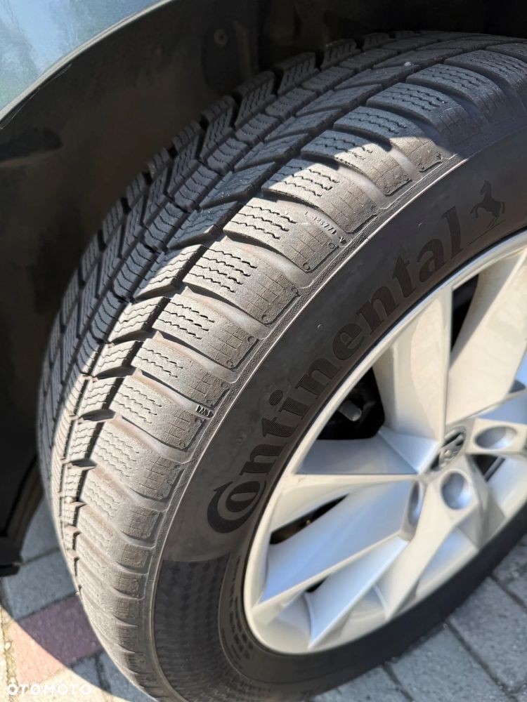 Skoda Superb 2.0 TDI SCR 4x4 Style DSG - 38