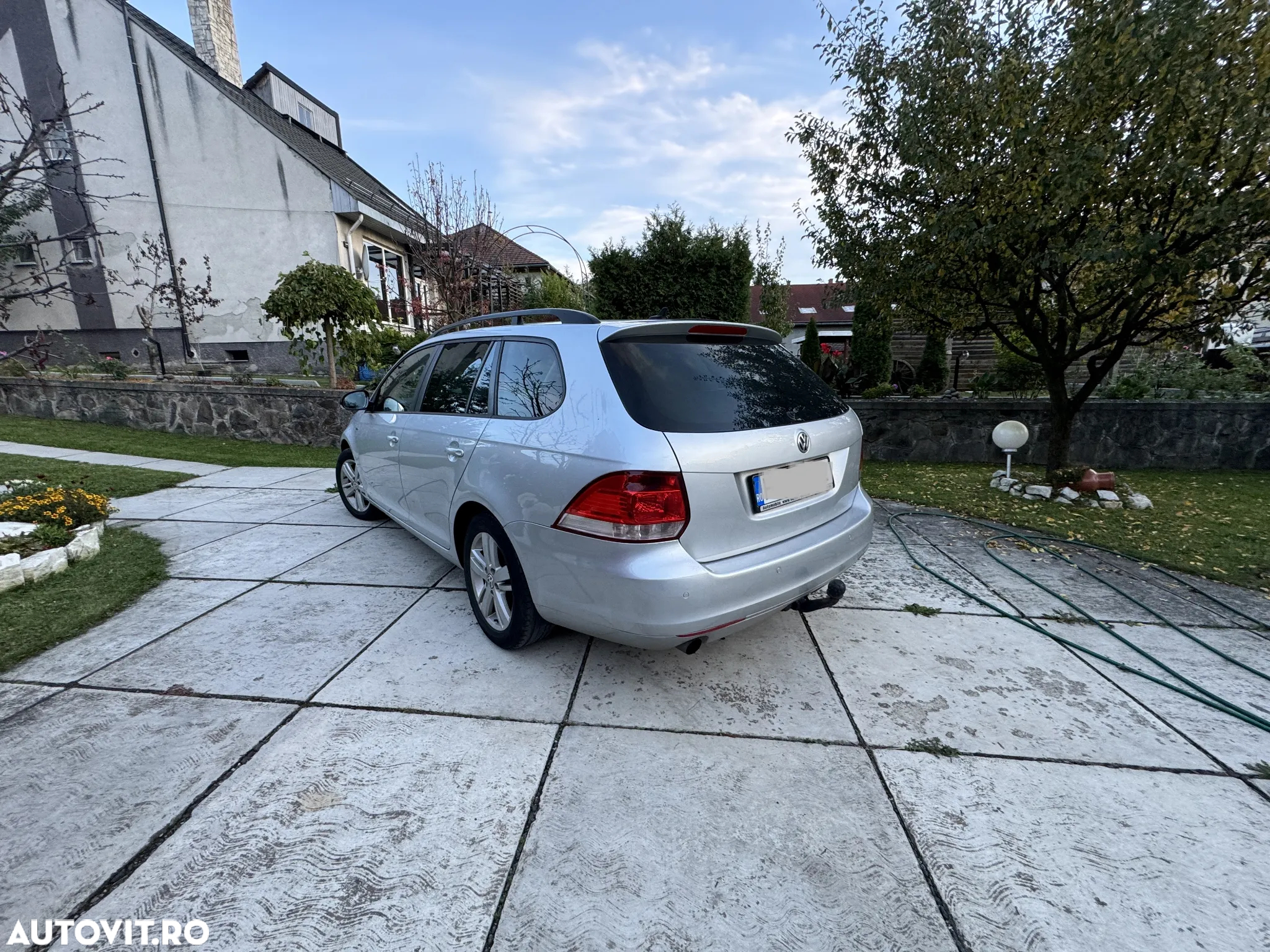 Volkswagen Golf 1.6 TDI DPF MATCH - 3