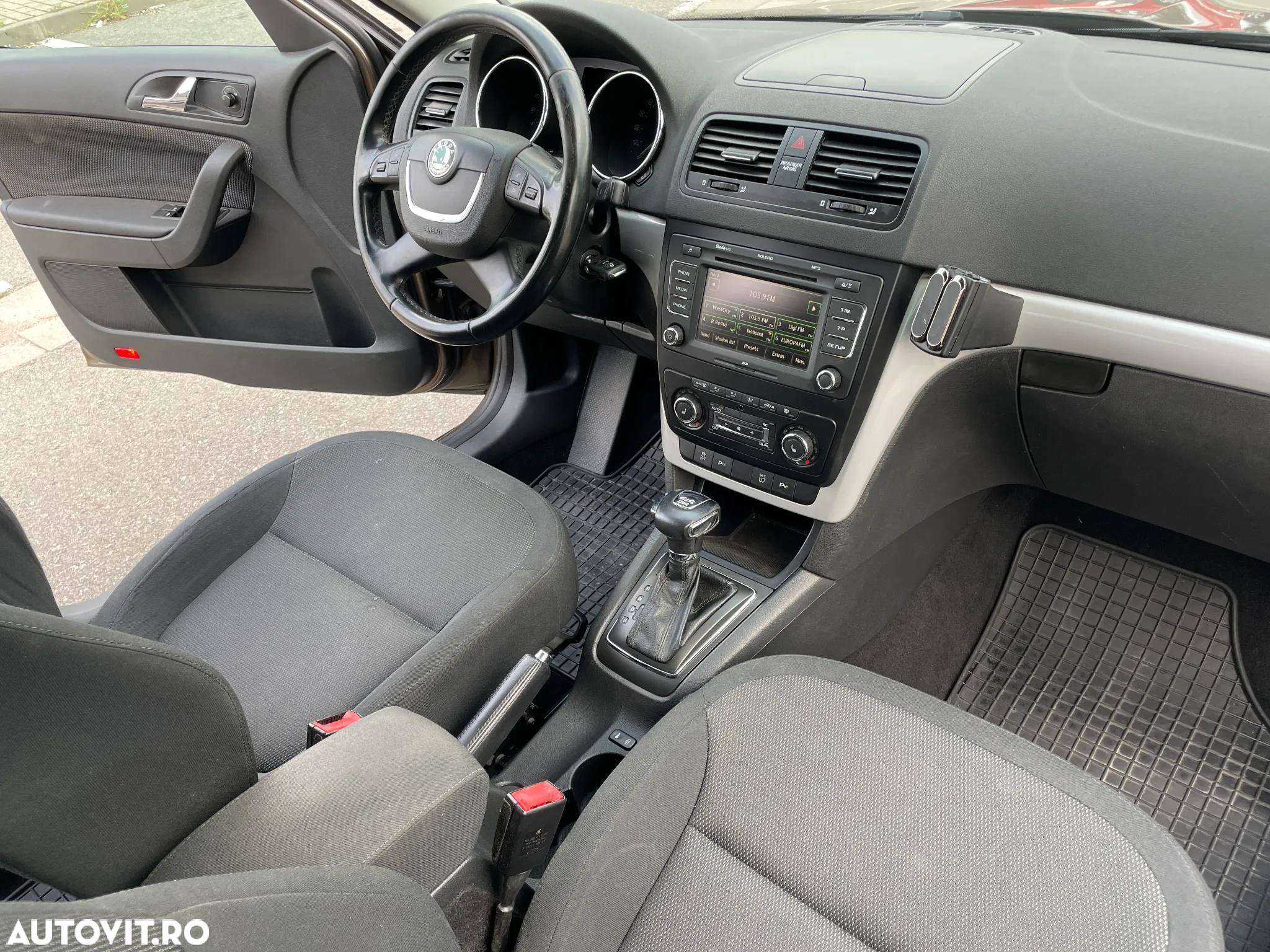 Skoda Yeti 2.0 TDI DSG 4x4 Ambition PLUS EDITION - 6