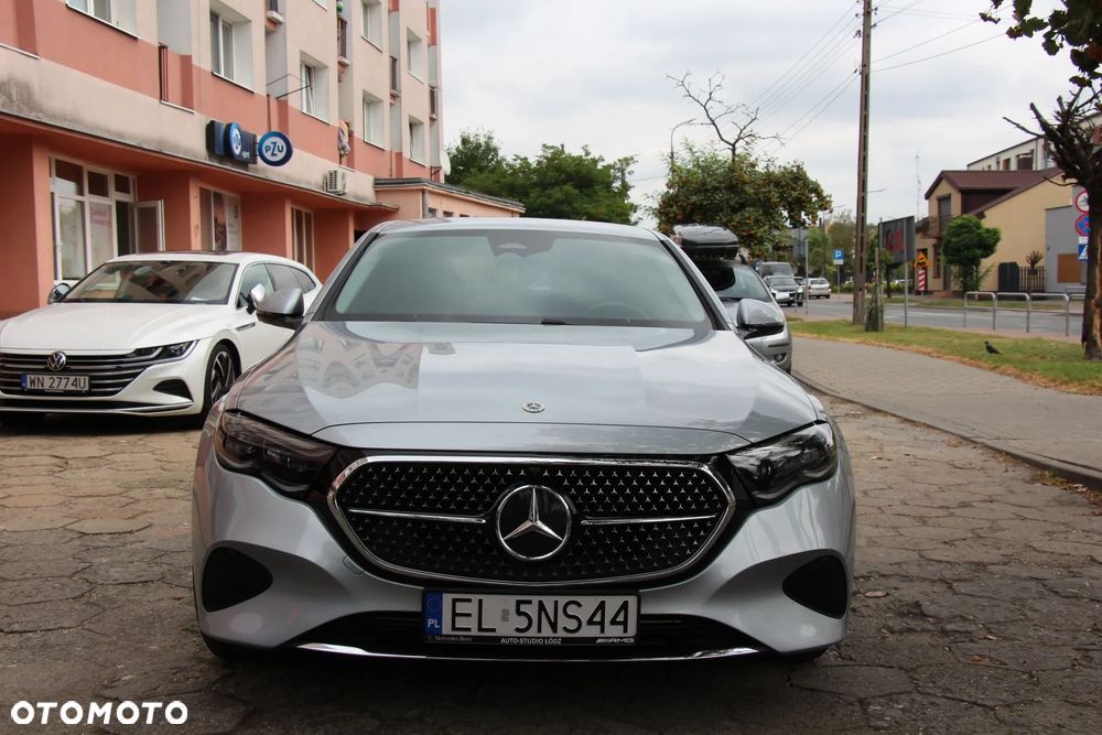 Mercedes-Benz Klasa E 220 d mHEV 4-Matic Avantgarde 9G-Tronic - 1